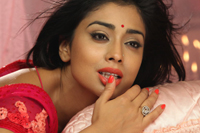 Shriya Stills in Pavitra